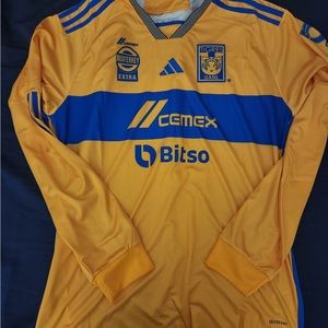 Tigres Uanl 2023 Jersey size Large long